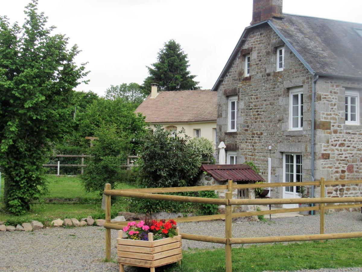 Gite Marlotte La Lande-Saint-Simeon Extérieur photo