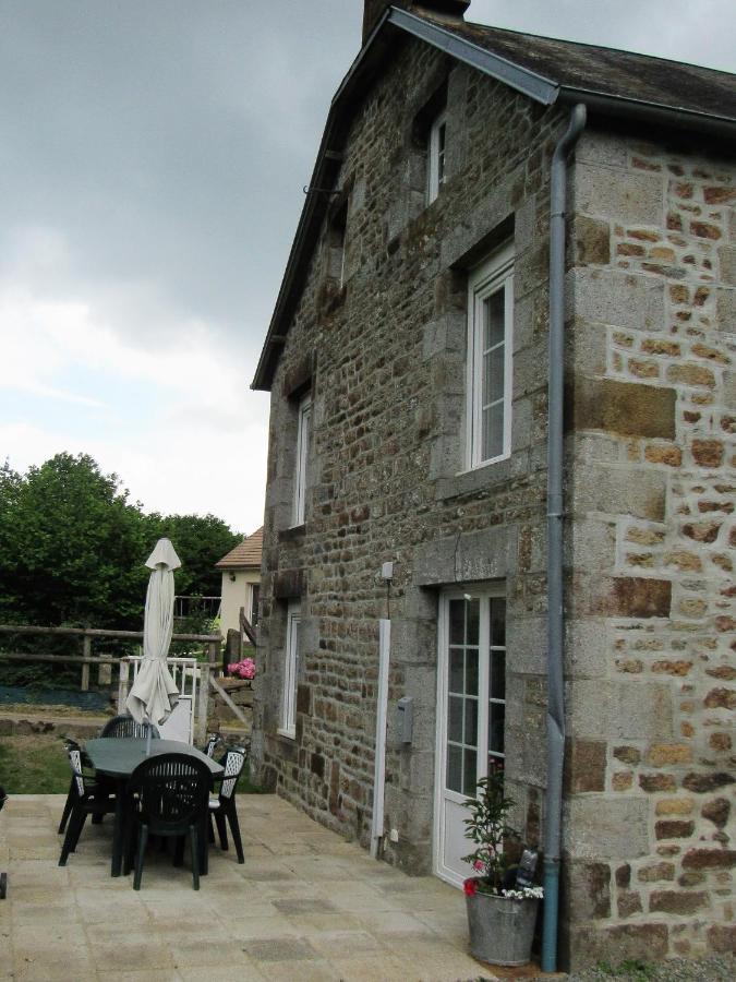 Gite Marlotte La Lande-Saint-Simeon Extérieur photo